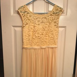 David’s Bridal F17019 canary yellow dress